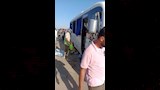 خروج بعض العمال باصابات طفيفة 