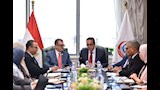 وزيرا الصحة والتخطيط يبحثان تعزيز الاستثمارات بمشروعات القطاع الصحي (4)