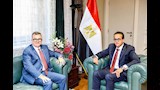 وزيرا الصحة والتخطيط يبحثان تعزيز الاستثمارات بمشروعات القطاع الصحي (5)