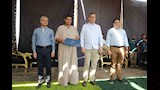 وزير الزراعة ومحافظ بني سويف يسلمان مزارعي إفوة عقود الأبقار المحسنة (4)
