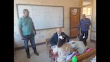 مدير ادارة اسوان التعليمية مع الطلاب_5