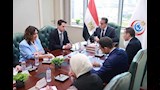 وزير الصحة يبحث تطوير منظومة الإسعاف الجوي في مصر (3)