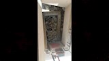 حريق يشتعل في مول الزهور بالسادات