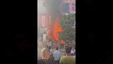 حريق يشتعل في مول الزهور بالسادات