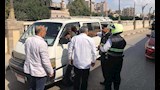محافظ الدقهلية يرصد ميكروباصاً مخالفاً ويوجه المرور بالتعامل الحاسم
