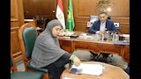 محافظ القليوبية يستجيب لاستغاثة سيدة ببنها (2)