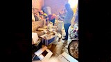حماية المستهلك يضبط 950 عبوة مبيدات وملصقات لعلامات تجارية شهيرة (1)