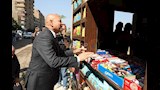 محافظ القاهرة يتفقد بدء تطبيق منظومة الأكشاك الموحدة (7)