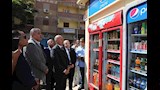محافظ القاهرة يتفقد بدء تطبيق منظومة الأكشاك الموحدة (10)