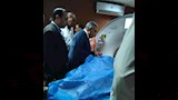محافظ الدقهلية ومدير الأمن يتابعان حالة مصابة منزل برهمتوش (5)_8