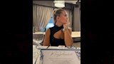 تشارك سارة في السباحة الفنية "الاستعراضية" التنافسية