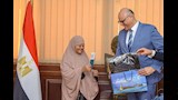 محافظ الإسكندرية يسلم 6 رحلات عمرة مجانية (1)_1