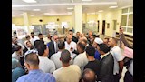 محافظ أسيوط يتفقد التشغيل التجريبي لمجمع خدمات المواطنين بديروط الشريف (14)