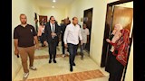 محافظ أسيوط يتفقد التشغيل التجريبي لمجمع خدمات المواطنين بديروط الشريف (24)