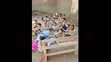  استياء بالشرقية من جلوس تلاميذ «العدلية» على الأرض خلال اليوم الدراسي (4)