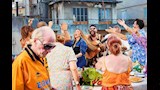 نجوى كرم تشارك جمهورها صورًا من كواليس أحدث أغانيها