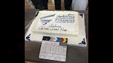 فريق عمل مسلسل عيلة تعمل عمايل يحتفل بانتهاء التصوير (13)_11