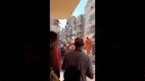  إنقاذ طبيبة على قيد الحياة من تحت أنقاض منزل المنيا (9)