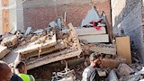 انهيار منزل مكون من 5 طوابق في عزبة شاهين (7)