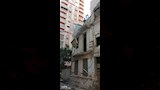 سقوط أجزاء من عقار في محرم بك بالإسكندرية (8)