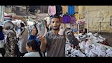 شراء مستلزمات المدارس بقيسارية أسيوط (16)