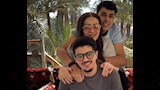 الفنانة مونيا مع أبنائها