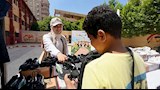 توفير مستلزمات الدراسة للطلاب (4)