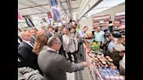 بازار القاهرة لتوفير احتياجات الأسر (1)