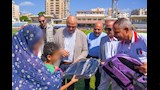 توزيع شنط مدرسية على الطلاب بالإسكندرية (2)