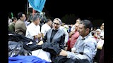 محافظ الوادي الجديد تتابع منتجات ملابس الزي المدرسي بمعرض أهلا مدارس