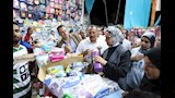 محافظ الوادي الجديد تتابع جودة منتجات معرض أهلا مدارس بمدينة الخارجة