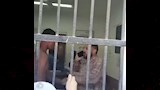 مشاجرة طالب وفرد أمن إداري بمدرسة بالشرقية (4)