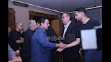 المخرج عمر عبدالعزيز بعزاء زوجة الكاتب أيمن سلامة