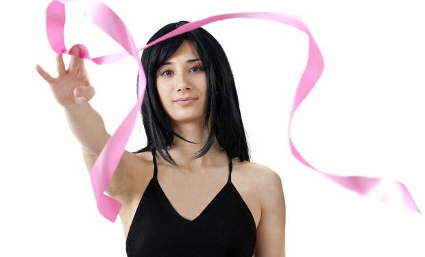 اكتشفي أهمية الفحص الذاتي للثدي وطريقته مع الدكتور نائل الشال