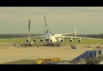 "انتونوف 225 " أكبر طائرة في العالم تهبط بمطار زغراب