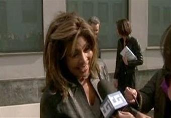 تينا تيرنر تتخلى عن جنسيتها الأمريكية