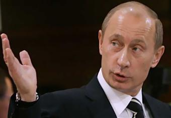 ''بوتين'' يؤكد لـ ''منصور'' خلال اتصال هاتفي دعم روسيا الكامل لمصر