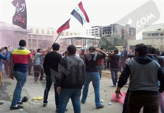 طلبة بهندسة عين شمس يحيون ذكرى أحداث محمد محمود بـ''مظاهرة ومسرحية'' - صور