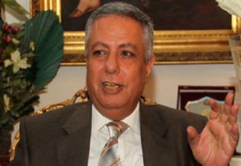 وزير التربية والتعليم يبدأ جولته لتوزيع ''التابلت المدرسي'' بمطروح