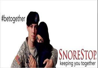 بالفيديو- فتاة منتقبة في ''حضن'' جندي أمريكي.. دعاية ضد ''الشخير''!