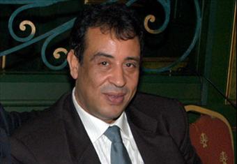 الشرنوبي: أوبريت ''كمل جميلك'' لدعم الفريق السيسي