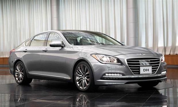 هيونداى جينيسيس 2014