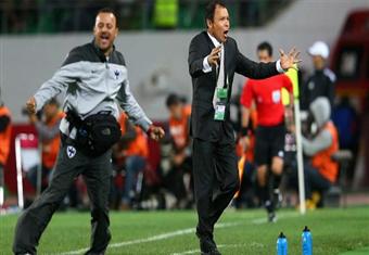 مدرب مونتيري: نأسف لمواجهة الأهلي بدون أبو تريكة