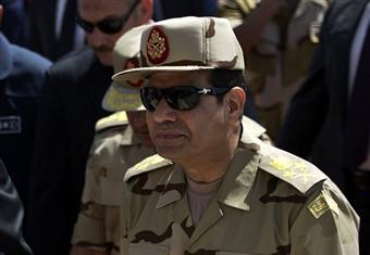 ''كمل جميلك'': ننتظر بفارغ الصبر اعلان السيسي ترشحه للرئاسة قبل الاستفتاء