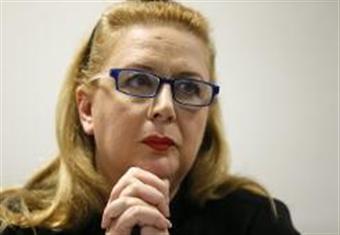 سهى عرفات توضح تصريحاتها حول تبرئتها لإسرائيل من دم زوجها الراحل