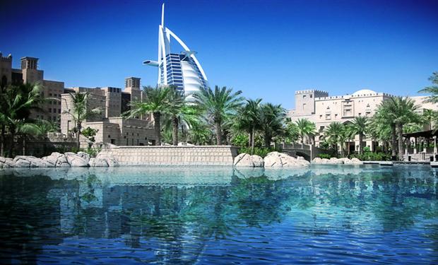 أراضي دبي تحصل على تجديد ثلاث شهادات “آيزو”