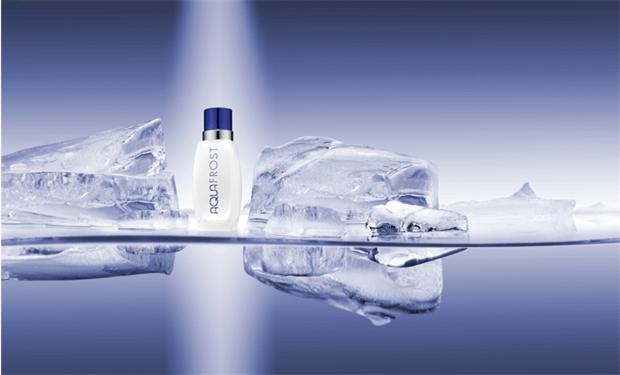 النسخة المحدودة الجديدة من عطر Azzaro AQUA