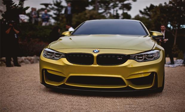 BMW تكشف عن النسخة الاختباريه من M4