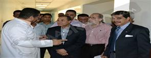 بالصور- محافظ الإسماعيلية يتفقد المستشفيات فى جولة مفاجئة