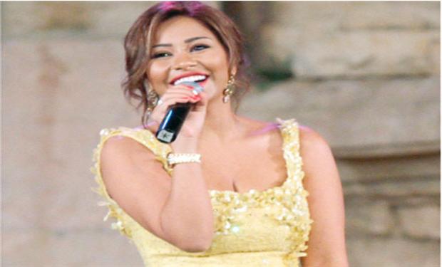 شيرين تفاجئ طفل سوري بطلب مشاركتها فيلمها السينمائي